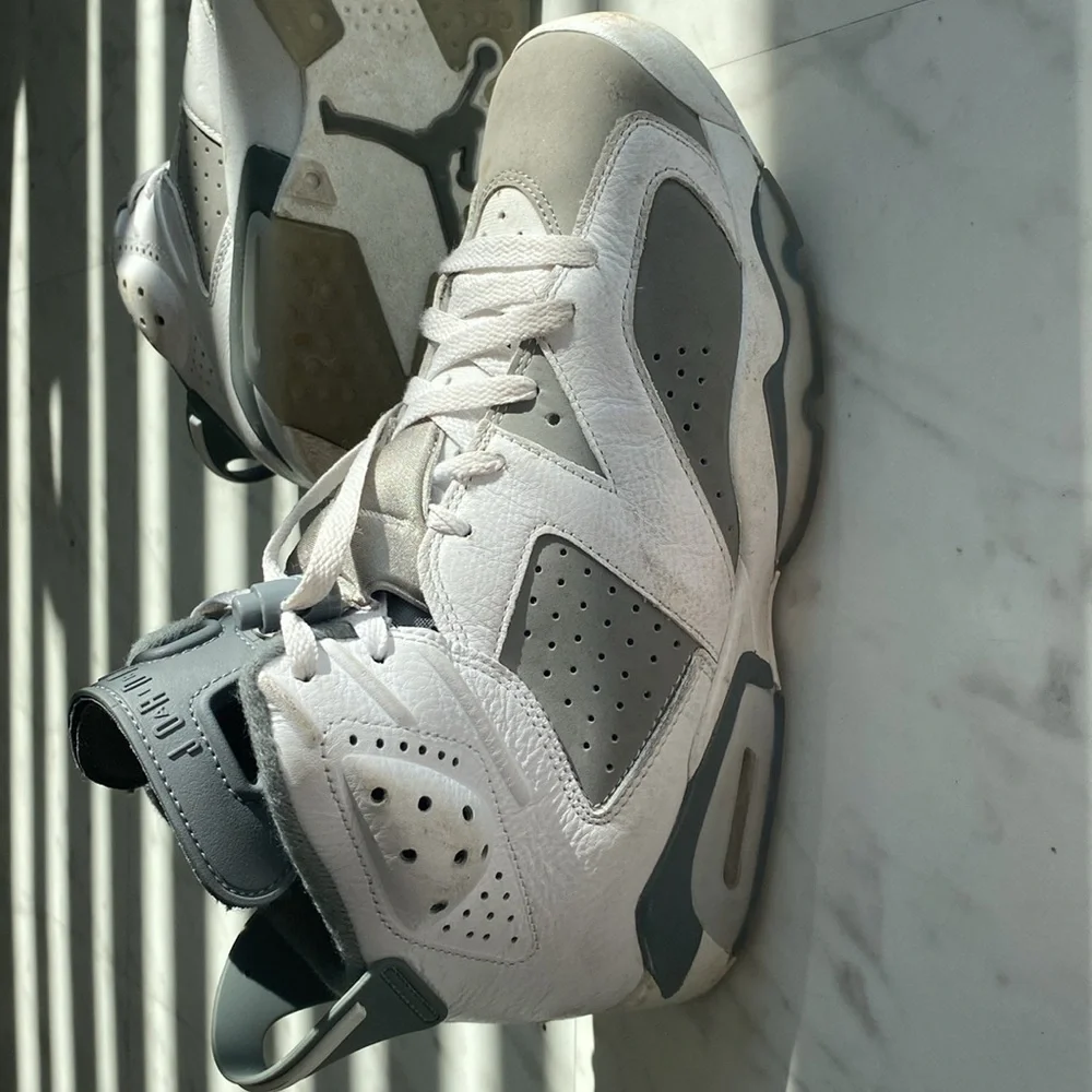 Air Jordan - Used in good condition size 8 men